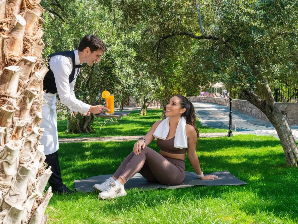 2026 Tatil Trendleri: Neden Herkes Assos Gibi Yerleri Seçiyor?