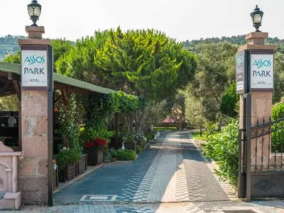 Assos Park Hotel BahÃ§e