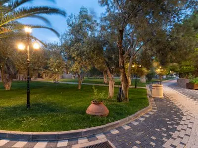 Assos Park Hotel BahÃ§e