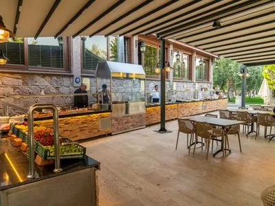 Assos Park Hotel Restaurant